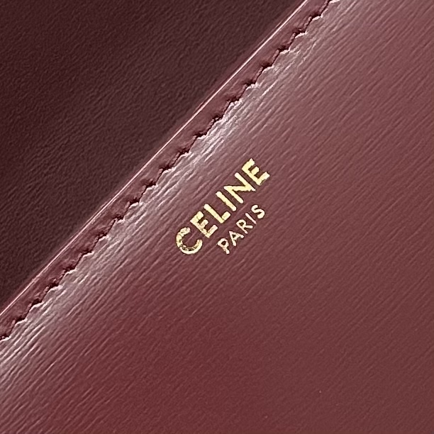 셀린느 트리옴프 에나멜 크로스바디 가방 상세 이미지 6
