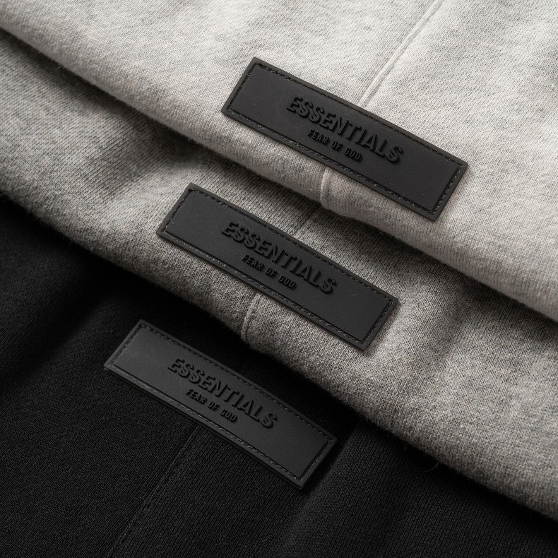 84💰绿X版本【黑色】顶级版本FEAR OF GOD ESSENTIALS FOG小标植绒短裤男女情侣明星同款纯棉宽松透气休闲裤
第八季最新款植绒LOGO一出,可谓是爆款中的爆款,各大明星抢先上身!植绒技术的称托和FOG简约的高街时尚风格首尾呼应,相互称托满满的高级感!同时又时髦百搭 !
ESSENTIALS FEAR OF GOD字母元素的印花 采用进口savdni闪电3000W高频静电植绒机制作 ,原版一致工艺,非绒片。
面料采用的380克纯棉抓绒面料,面料柔软,舒适,垂感十足。
颜色:黑色 深燕麦 燕麦色
尺码:XS-XL
