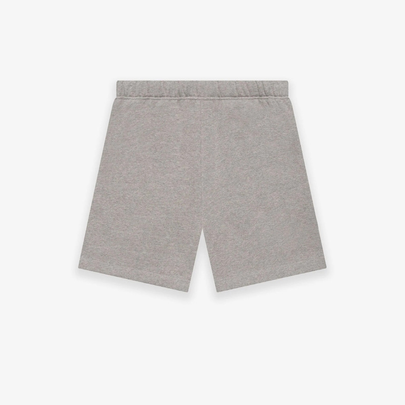 84💰绿X版本【深燕麦色】顶级版本FEAR OF GOD ESSENTIALS FOG小标植绒短裤男女情侣明星同款纯棉宽松透气休闲裤
第八季最新款植绒LOGO一出,可谓是爆款中的爆款,各大明星抢先上身!植绒技术的称托和FOG简约的高街时尚风格首尾呼应,相互称托满满的高级感!同时又时髦百搭 !
ESSENTIALS FEAR OF GOD字母元素的印花 采用进口savdni闪电3000W高频静电植绒机制作 ,原版一致工艺,非绒片。
面料采用的380克纯棉抓绒面料,面料柔软,舒适,垂感十足。
颜色:黑色 深燕麦 燕麦色
尺码:XS-XL