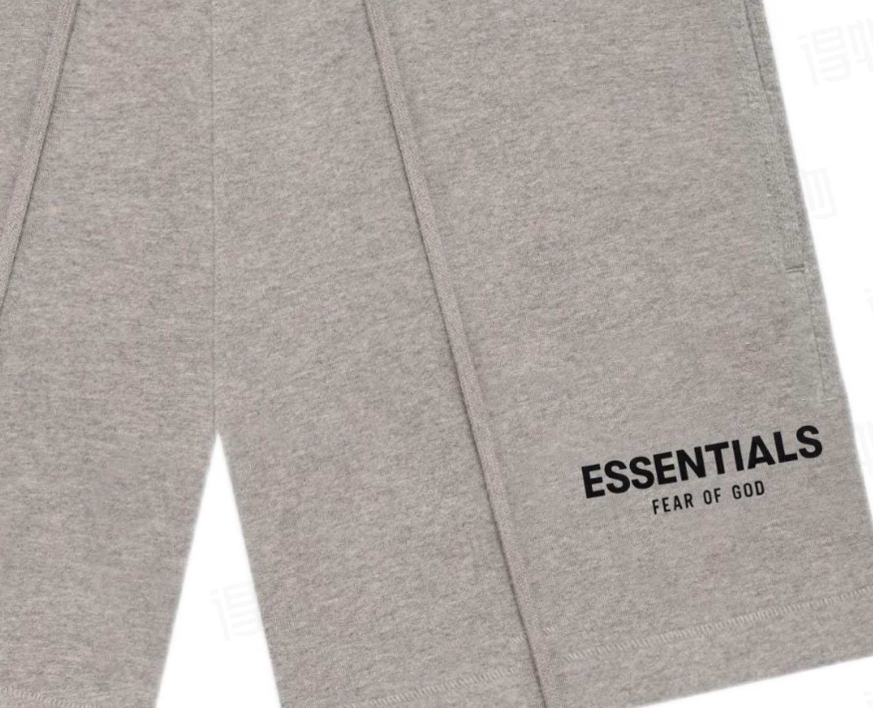 84💰绿X版本【深燕麦色】顶级版本FEAR OF GOD ESSENTIALS FOG小标植绒短裤男女情侣明星同款纯棉宽松透气休闲裤
第八季最新款植绒LOGO一出,可谓是爆款中的爆款,各大明星抢先上身!植绒技术的称托和FOG简约的高街时尚风格首尾呼应,相互称托满满的高级感!同时又时髦百搭 !
ESSENTIALS FEAR OF GOD字母元素的印花 采用进口savdni闪电3000W高频静电植绒机制作 ,原版一致工艺,非绒片。
面料采用的380克纯棉抓绒面料,面料柔软,舒适,垂感十足。
颜色:黑色 深燕麦 燕麦色
尺码:XS-XL