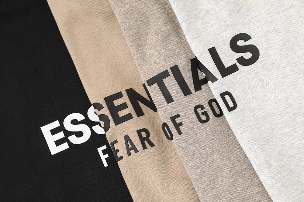 124💰顶级版本Fear of God Essentials FALL24 HOLIDAY系列 Fleece Hoodie 连帽简约硅胶字母舒适加绒字母卫衣 男女同款
高品面料采用高端460克面料!丝滑柔顺!不变形,不起球!
三道质检制规整 做工精致 ,上身舒适透气有质感。
后背定制3D硅胶铭牌。
区别于中规中矩的卫衣,他的设计让它可以行走在更多的场合,无论是运动还是商务,休闲还是正式,都可以完美的融合在当下的穿搭。纯棉的面料吸汗又柔软,非常适合春秋季节的穿着~百搭又好看的一件潮人单品,入手不亏!
颜色:深雾灰 浅雾灰 陨石黑 漠金棕
尺码:S-XL
