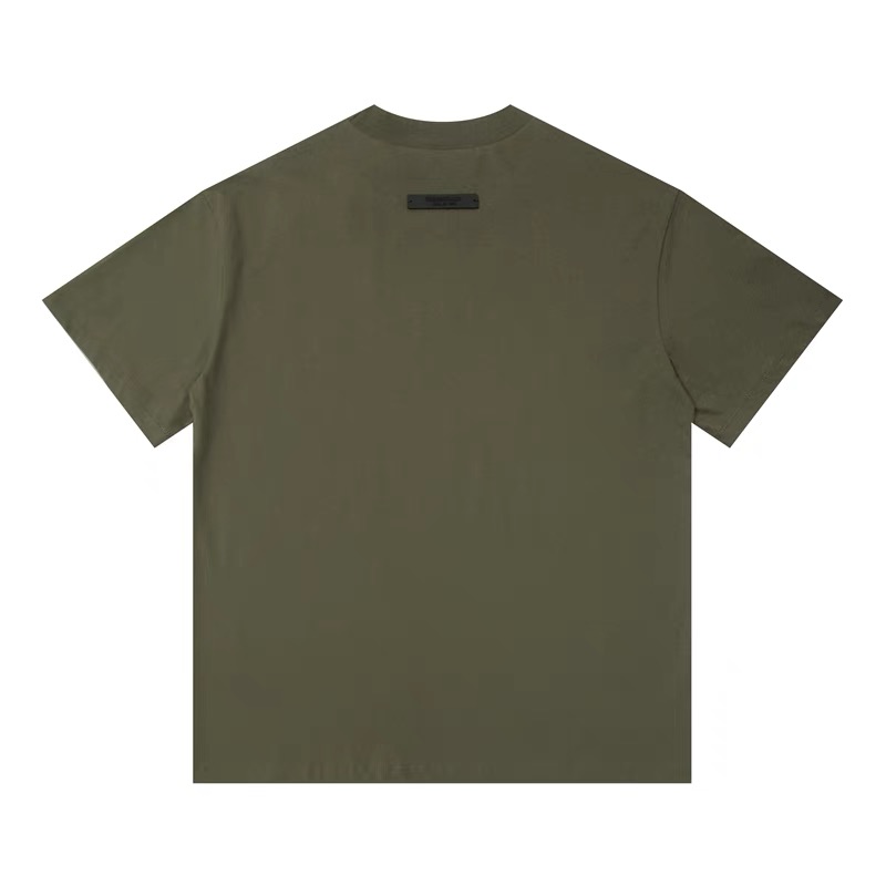 83💰全套对版Fear of God Essentials Fall24 BACK TO SCHOOL系列 Womens Tri-Blend Crewneck Tee 字母印花圆领宽松短款短袖T恤 男女同款
高品面料采用高端260克面料!丝滑柔顺!不变形,不起球!
三道质检制规整 做工精致 ,上身舒适透气有质感。
后背定制3D硅胶铭牌。
区别于中规中矩的卫衣,他的设计让它可以行走在更多的场合,无论是运动还是商务,休闲还是正式,都可以完美的融合在当下的穿搭。纯棉的面料吸汗又柔软,非常适合春秋季节的穿着~百搭又好看的一件潮人单品,入手不亏!
颜色:曜石黑 燕麦灰 象牙白 长青绿 橄榄绿
尺码XS-XL