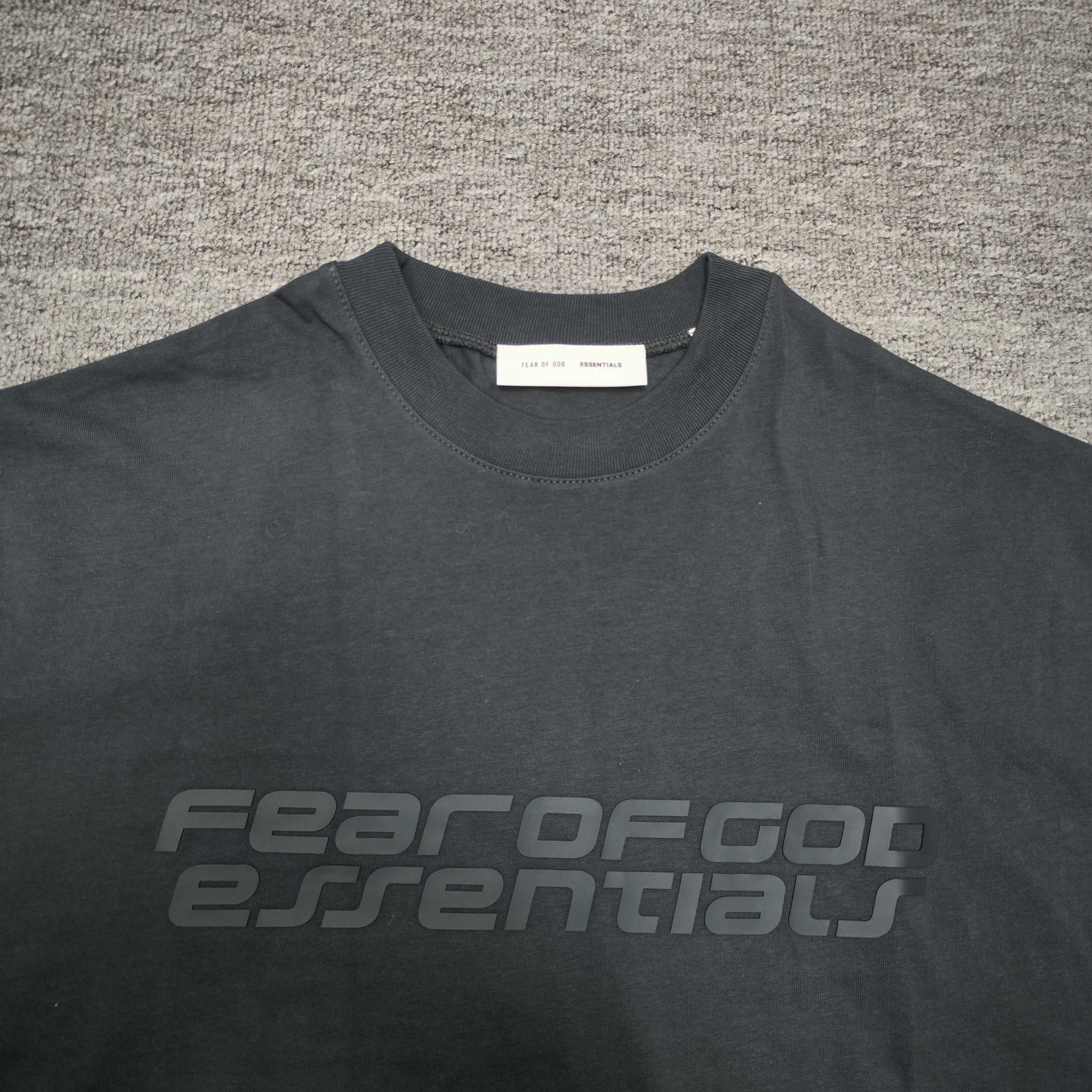 Fear of God 黑全套对版Essentials FW26 Holiday 2026 90'S SHORT SLEEVE TEE 舒适休闲短袖 T恤 男款