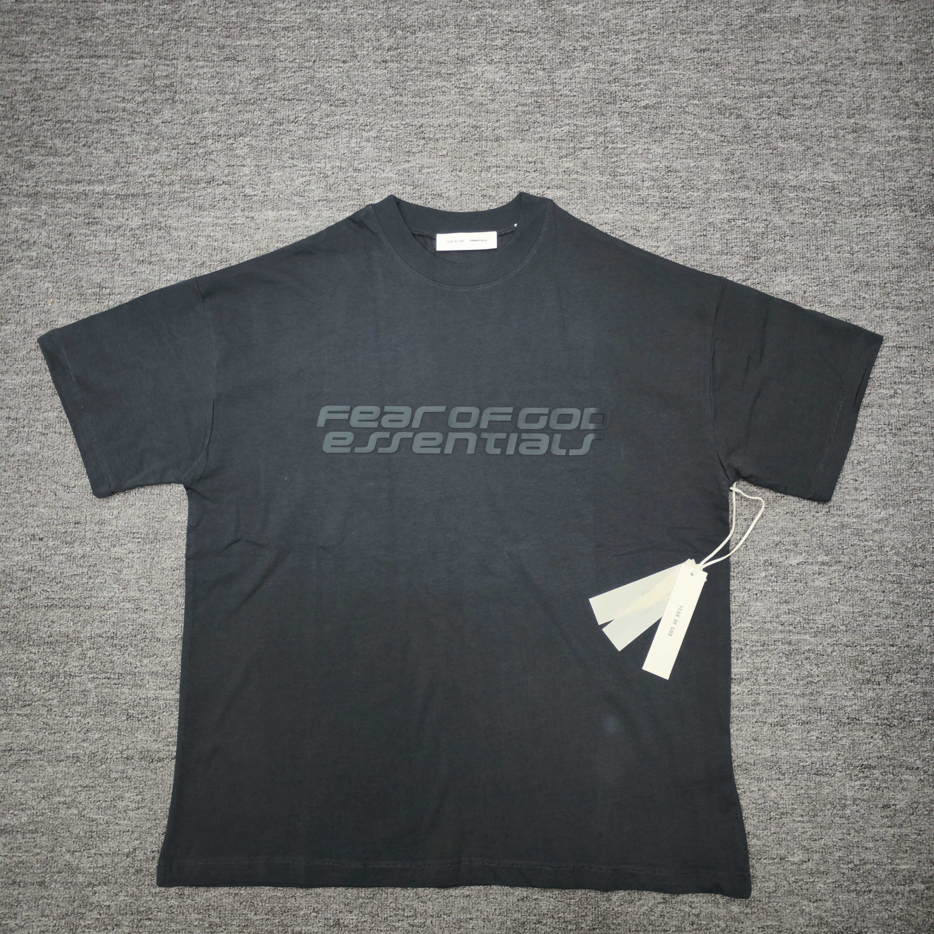Fear of God 黑全套对版Essentials FW26 Holiday 2026 90'S SHORT SLEEVE TEE 舒适休闲短袖 T恤 男款
