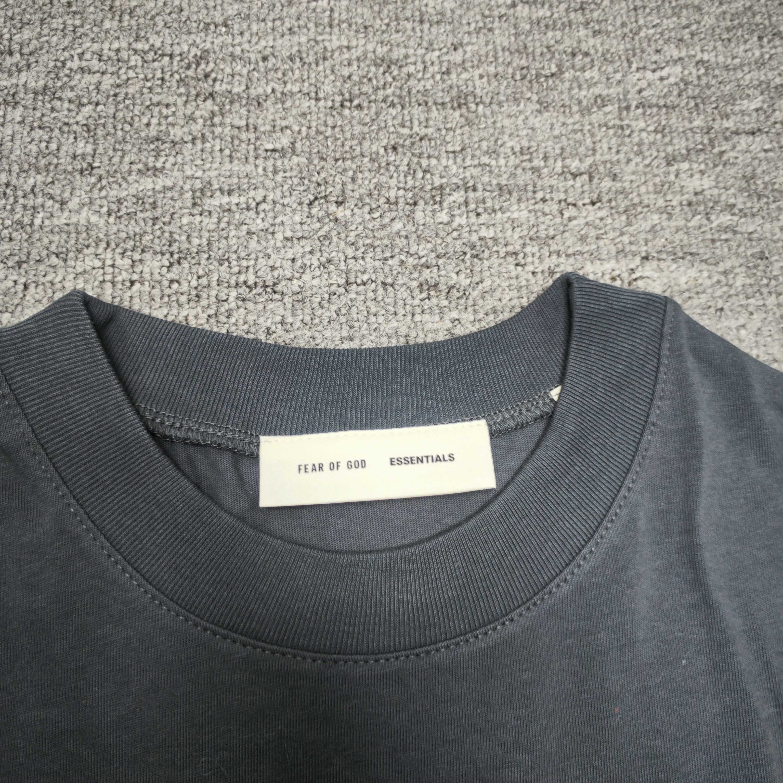 Fear of God 黑全套对版Essentials FW26 Holiday 2026 90'S SHORT SLEEVE TEE 舒适休闲短袖 T恤 男款