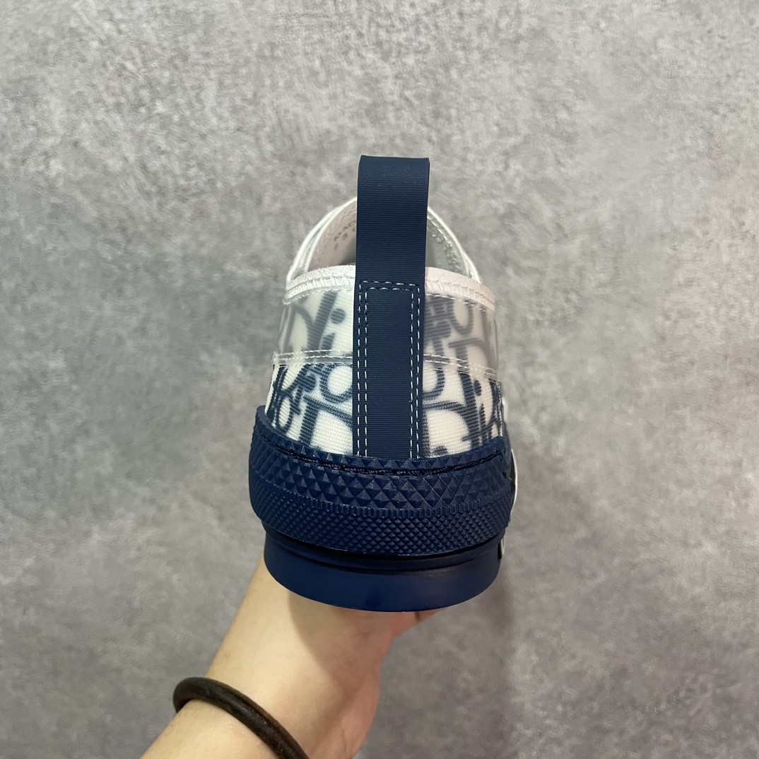 莞产精选代工厂原单品质🔥顶级复刻，秒杀全场，随意对比精修对版 原厂渠道货💰480

DIOR迪奥 B23 oblique 满印logo 白蓝

Size:35-46 无期限无理由退换货