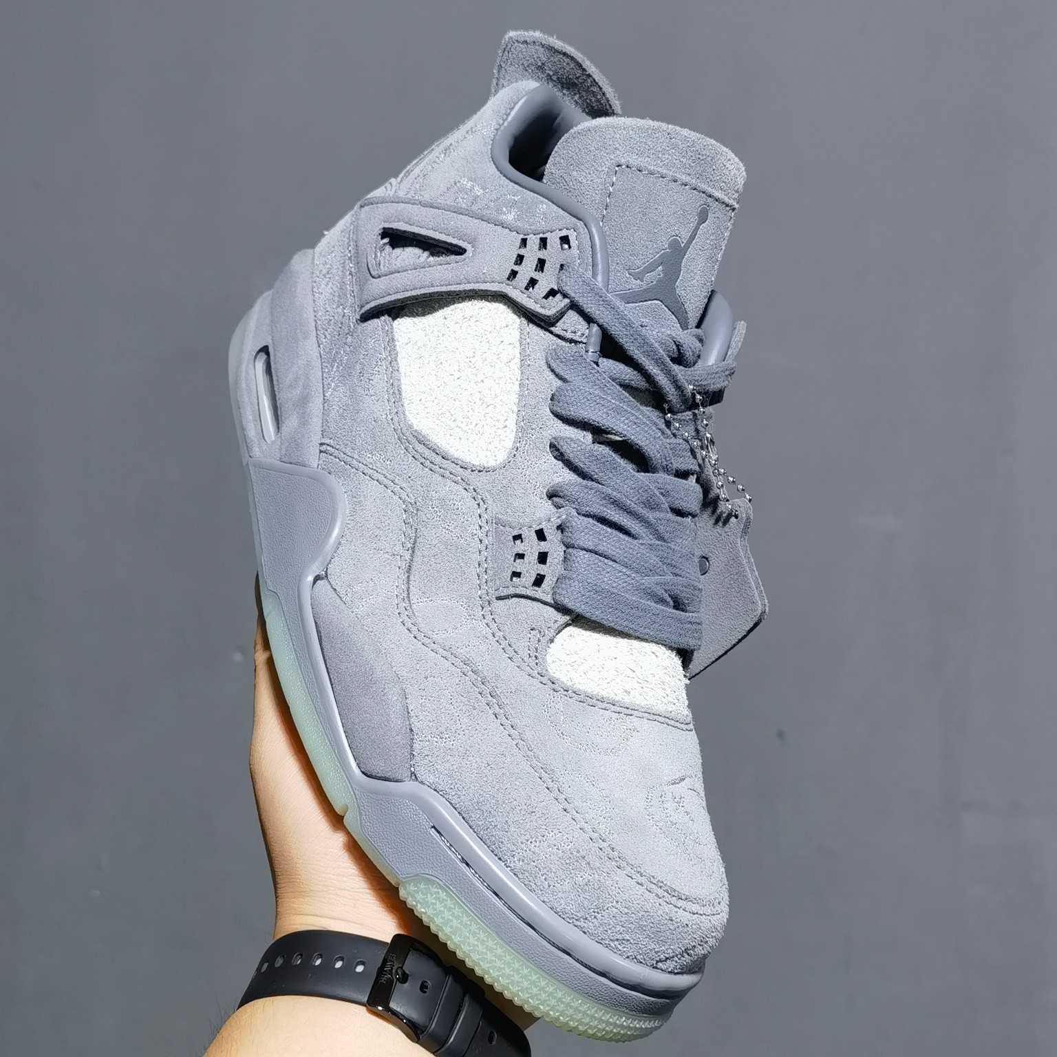 aj4灰涂鸦尺码40-47.5性价比️Airjordan4kaws涂鸦灰色930155-003