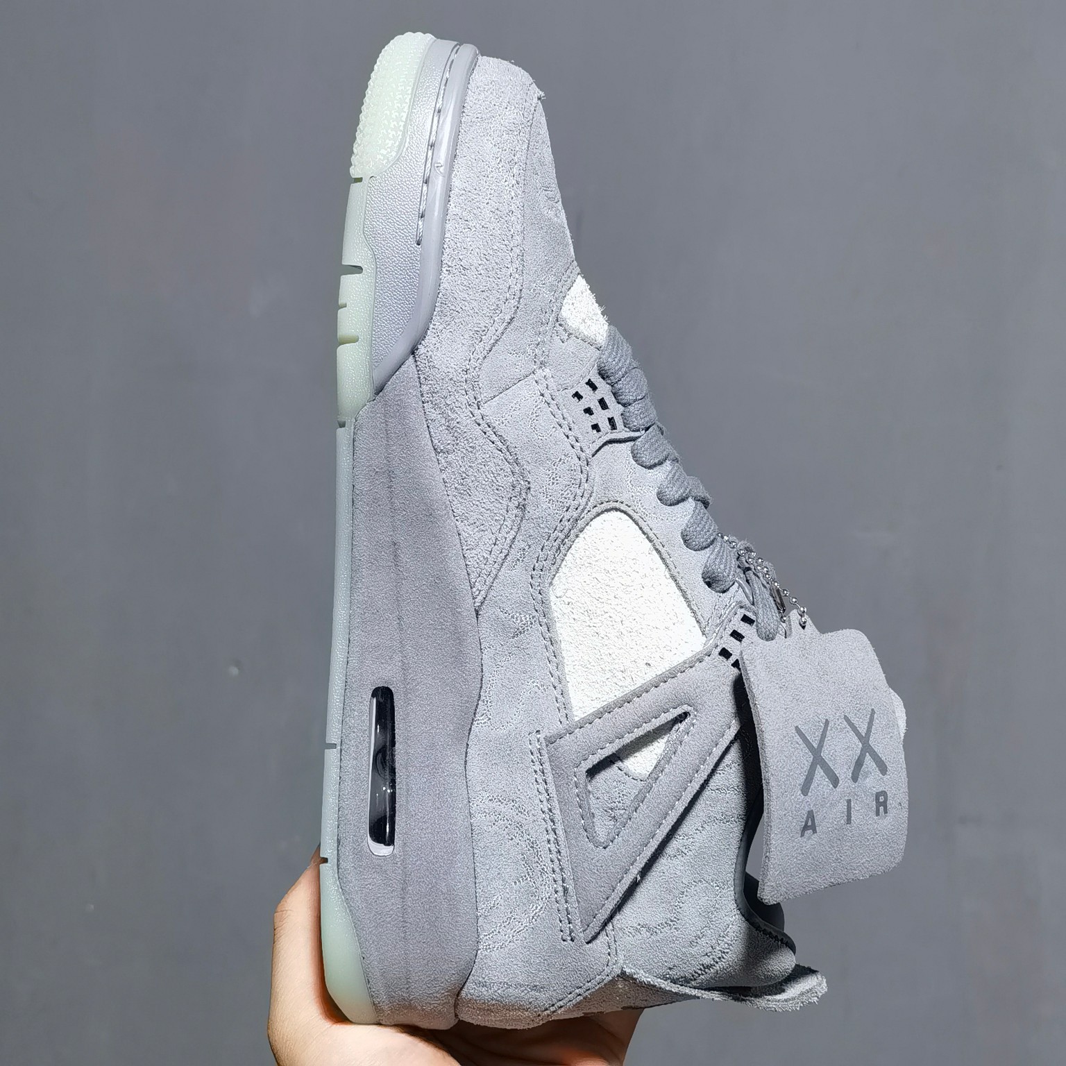 aj4灰涂鸦尺码40-47.5性价比️Airjordan4kaws涂鸦灰色930155-003