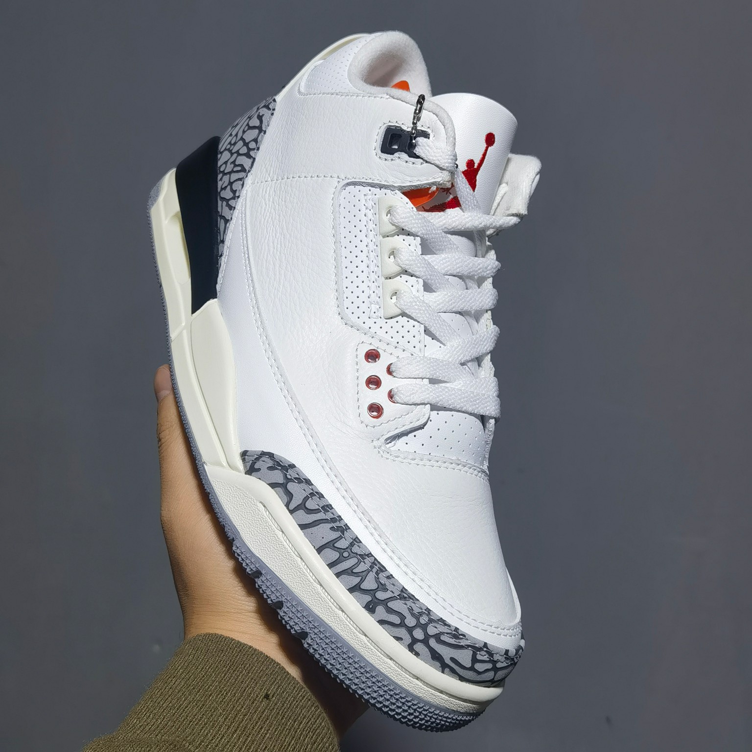 AJ3白水泥做旧尺码:36-47总裁新M出品-AirJordan3AJ3白水泥乔3白灰爆裂纹2023版D