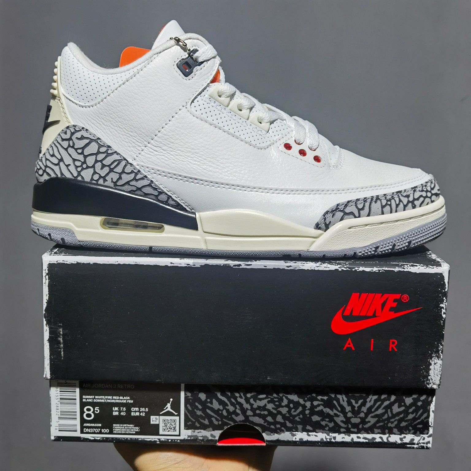 AJ3白水泥做旧尺码:36-47总裁新M出品-AirJordan3AJ3白水泥乔3白灰爆裂纹2023版D