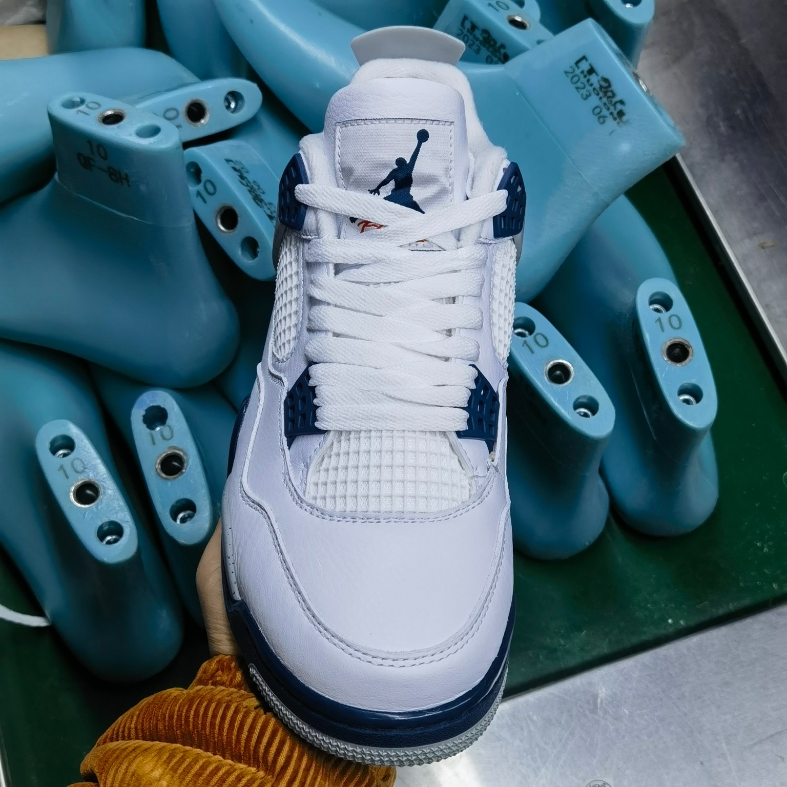 AJ4午夜蓝尺码:40-47纯原出品-AirJordan4AJ4白蓝午夜蓝泼墨复古篮球鞋DH6927-1