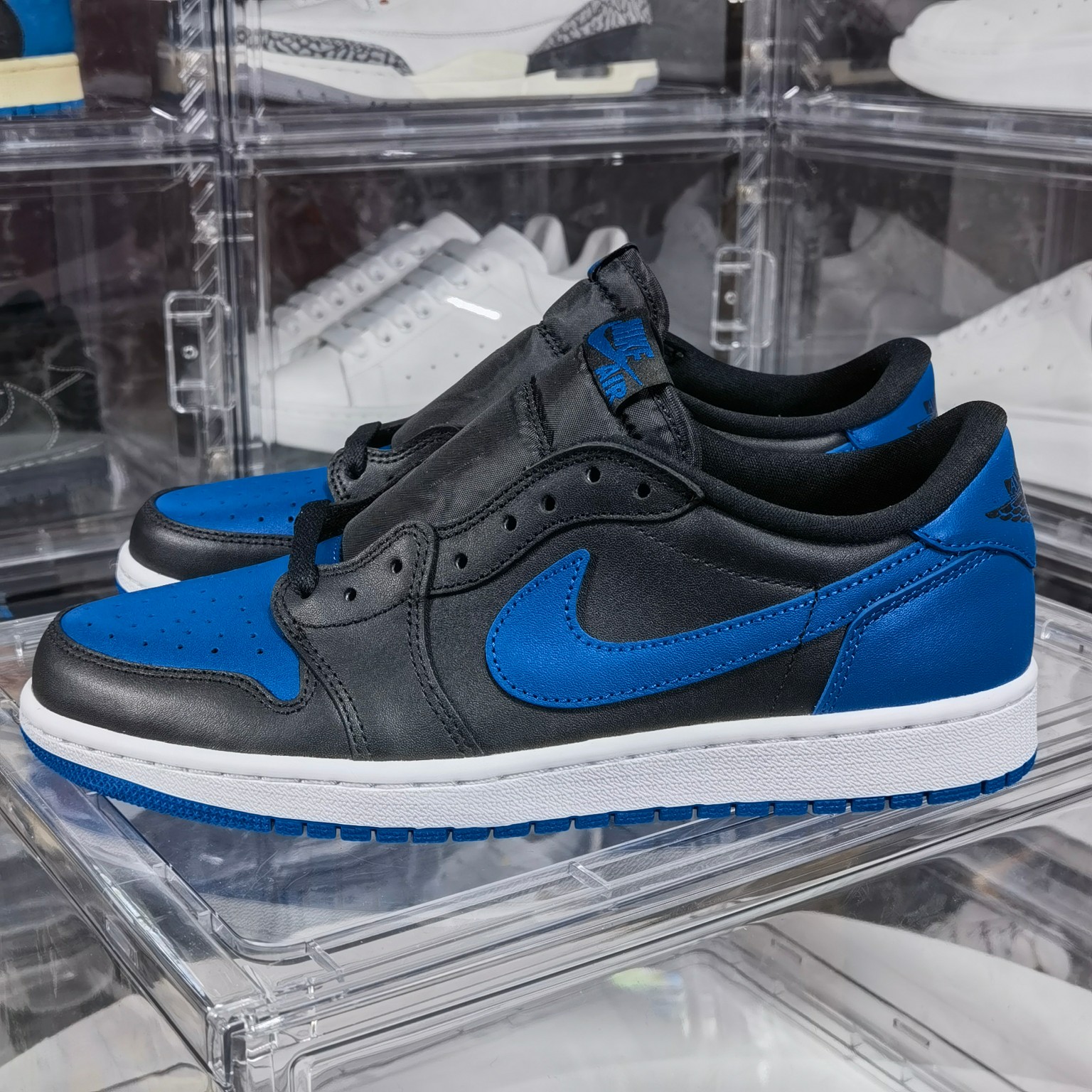 AirJordan1RetroLowRoyal黑蓝705329-0044040.5414242.5434