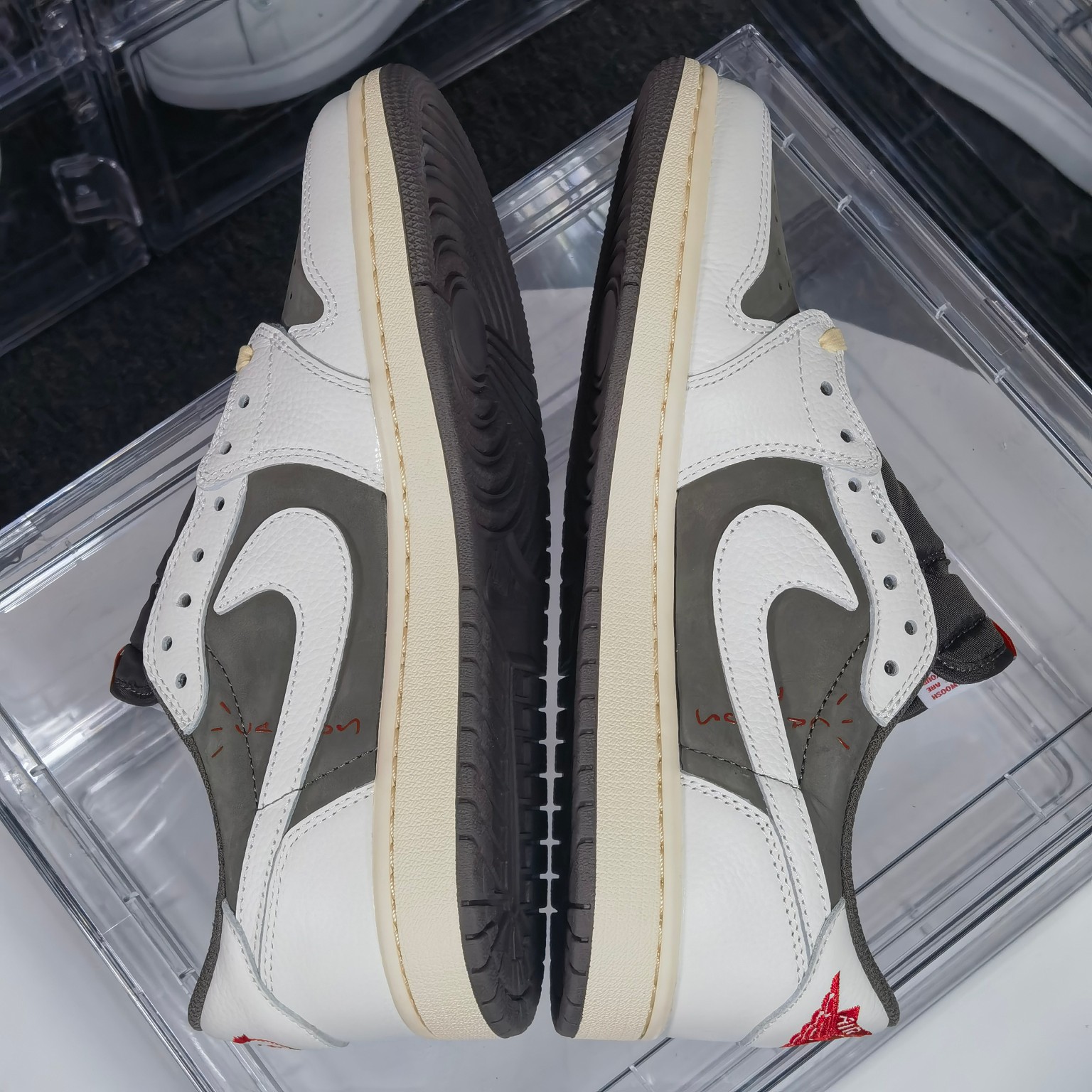 AJ1Low白棕倒钩鞋码40-47.5纯原特价出品-TravisScottxAirJordan1Reve