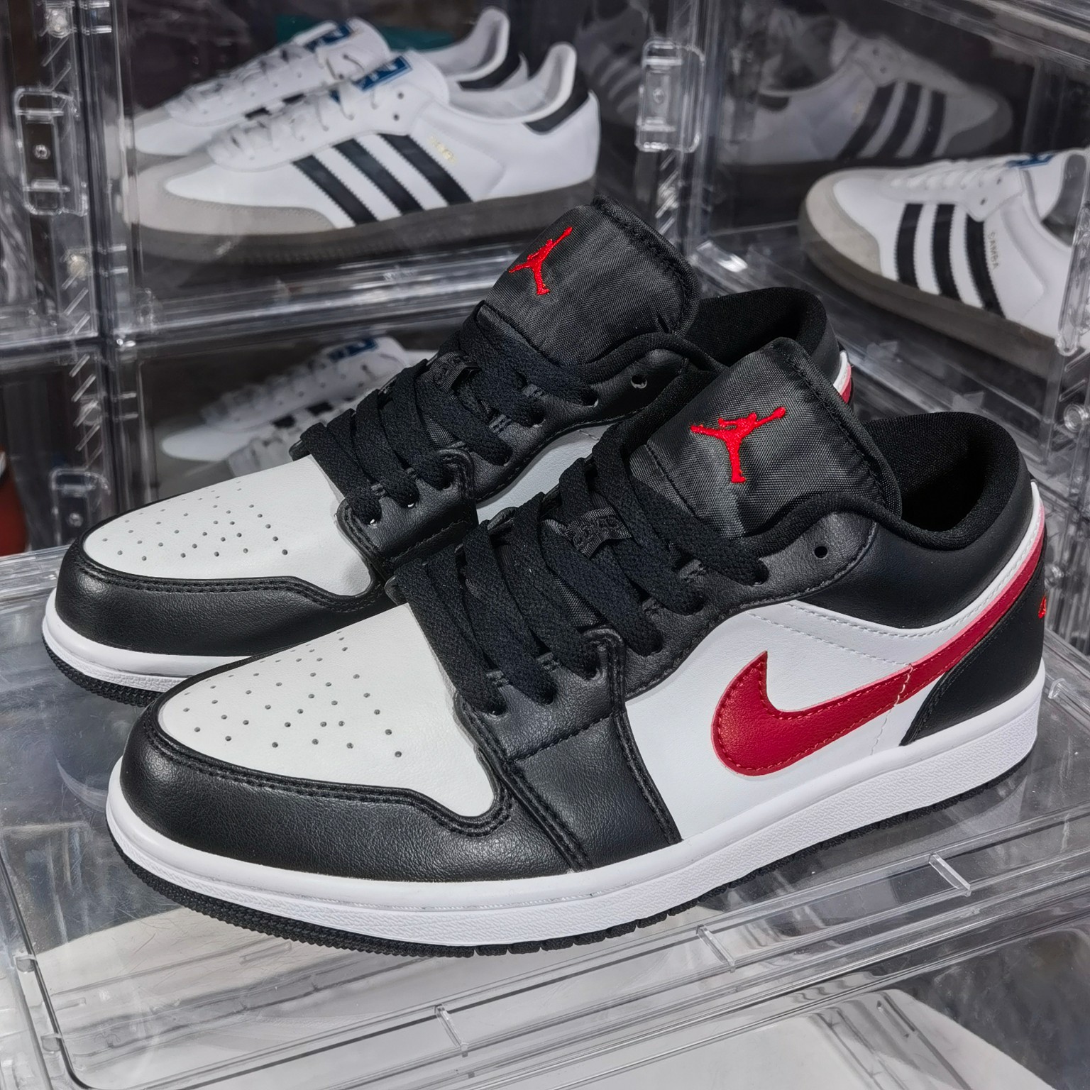 新版AirJordan1Low系列黑白红市场独家首发加入原厂折边工艺全进口电脑车全鞋原厂皮原辅料打造真原