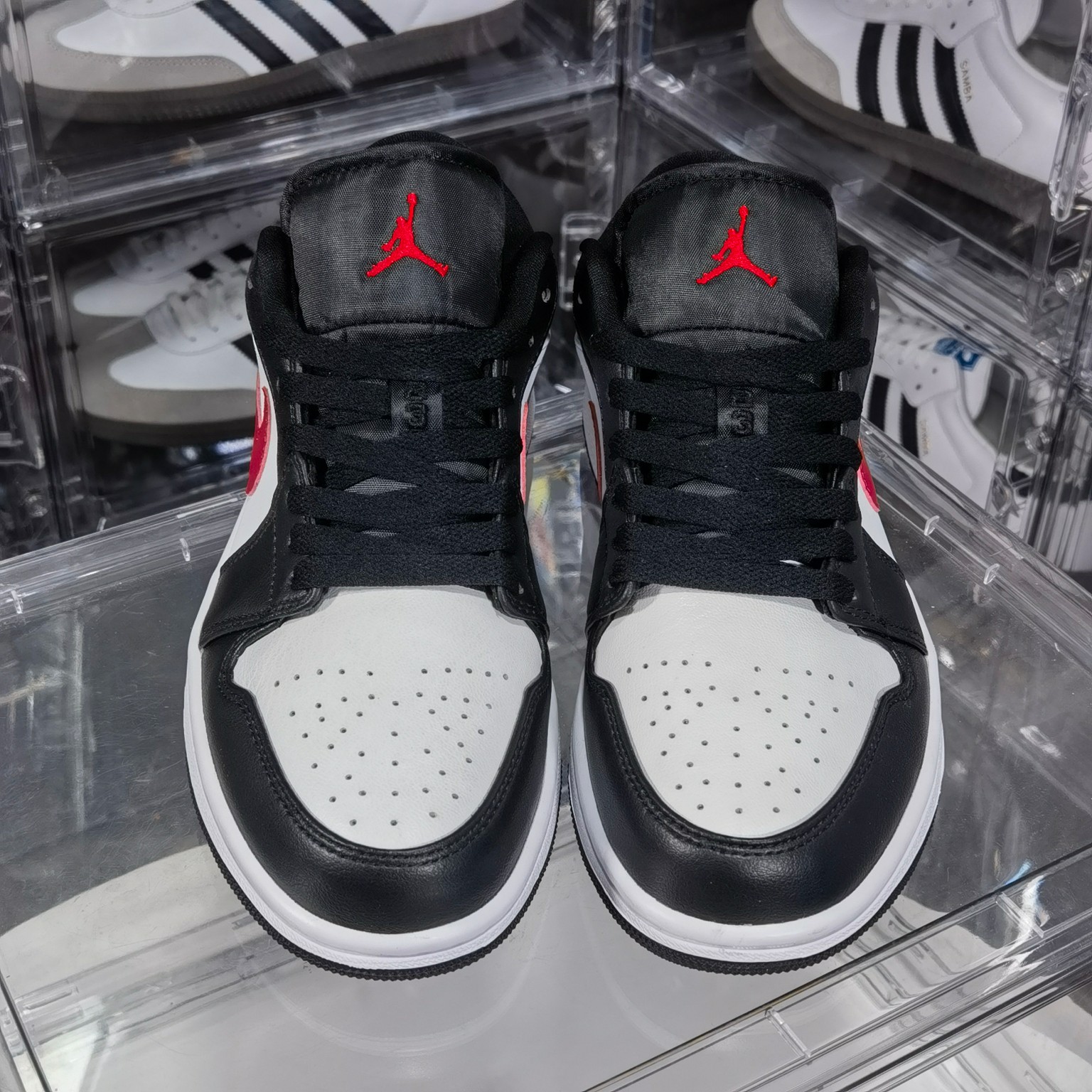 新版AirJordan1Low系列黑白红市场独家首发加入原厂折边工艺全进口电脑车全鞋原厂皮原辅料打造真原