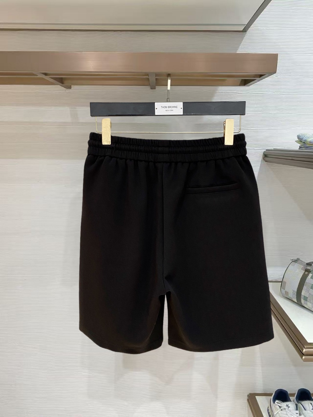 Loro Piana 春夏新款男士休闲短裤 五分裤 高端货简洁时尚大方定制原版进口面料简洁利落又清爽品质