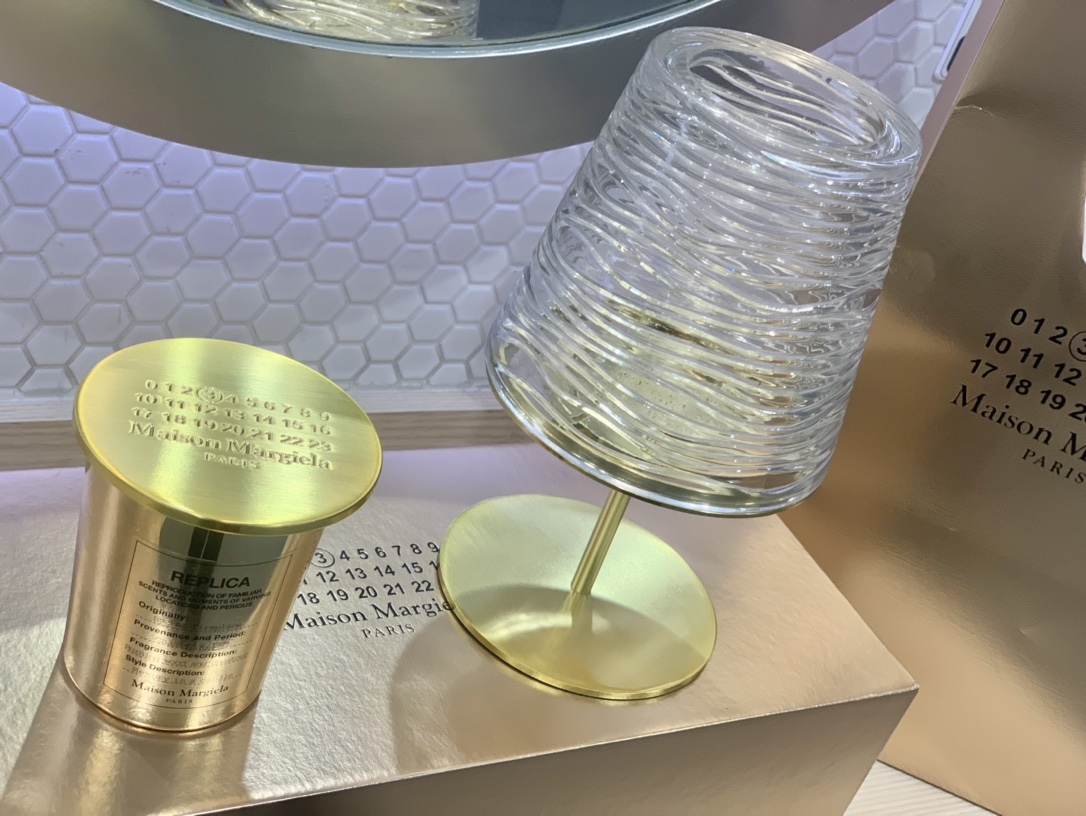 Gilded Margiela Candleholder - Comprehensive 3