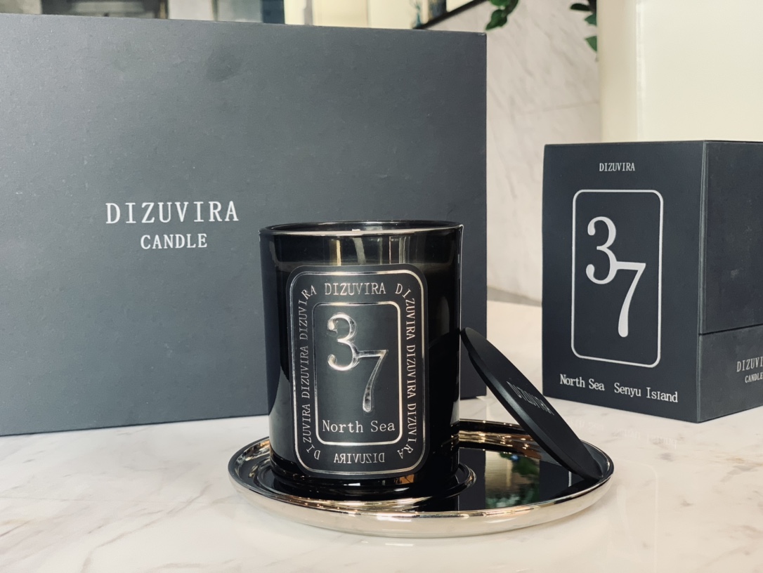 The Christmas Gift 🎁 Free ShippingDIZU VIRA aromatherapy candle, when t - Lifestyle