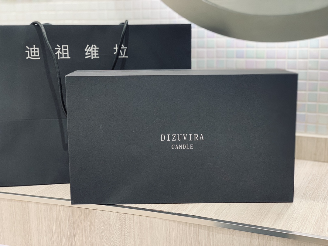 Dizuvira Aromatherapy Gift Box 💗Candle flavor: Rose white wineCandle: N - Lifestyle
