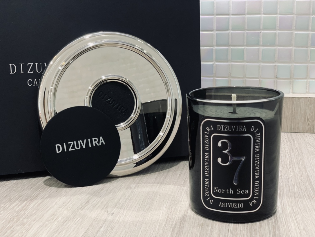 Dizuvira Aromatherapy Gift Box 💗Candle flavor: Rose white wineCandle: N - Lifestyle 9
