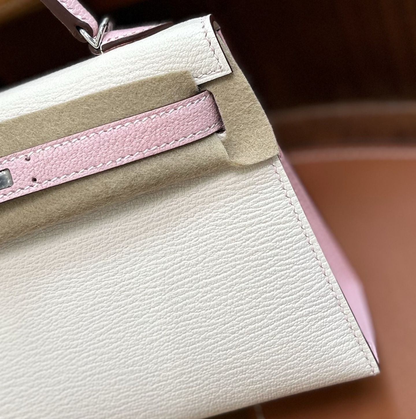 二代 樱花粉拼奶油白山羊皮银扣 新补货～