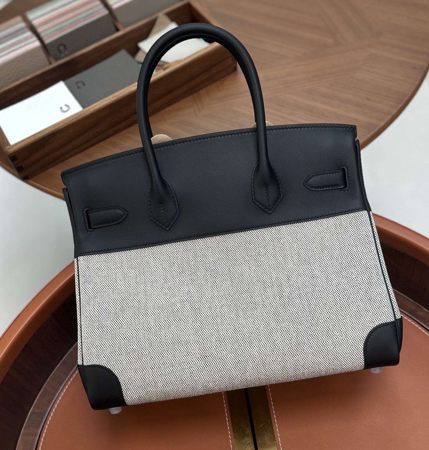 bk30 黑色帆布拼皮银扣 新做到货～