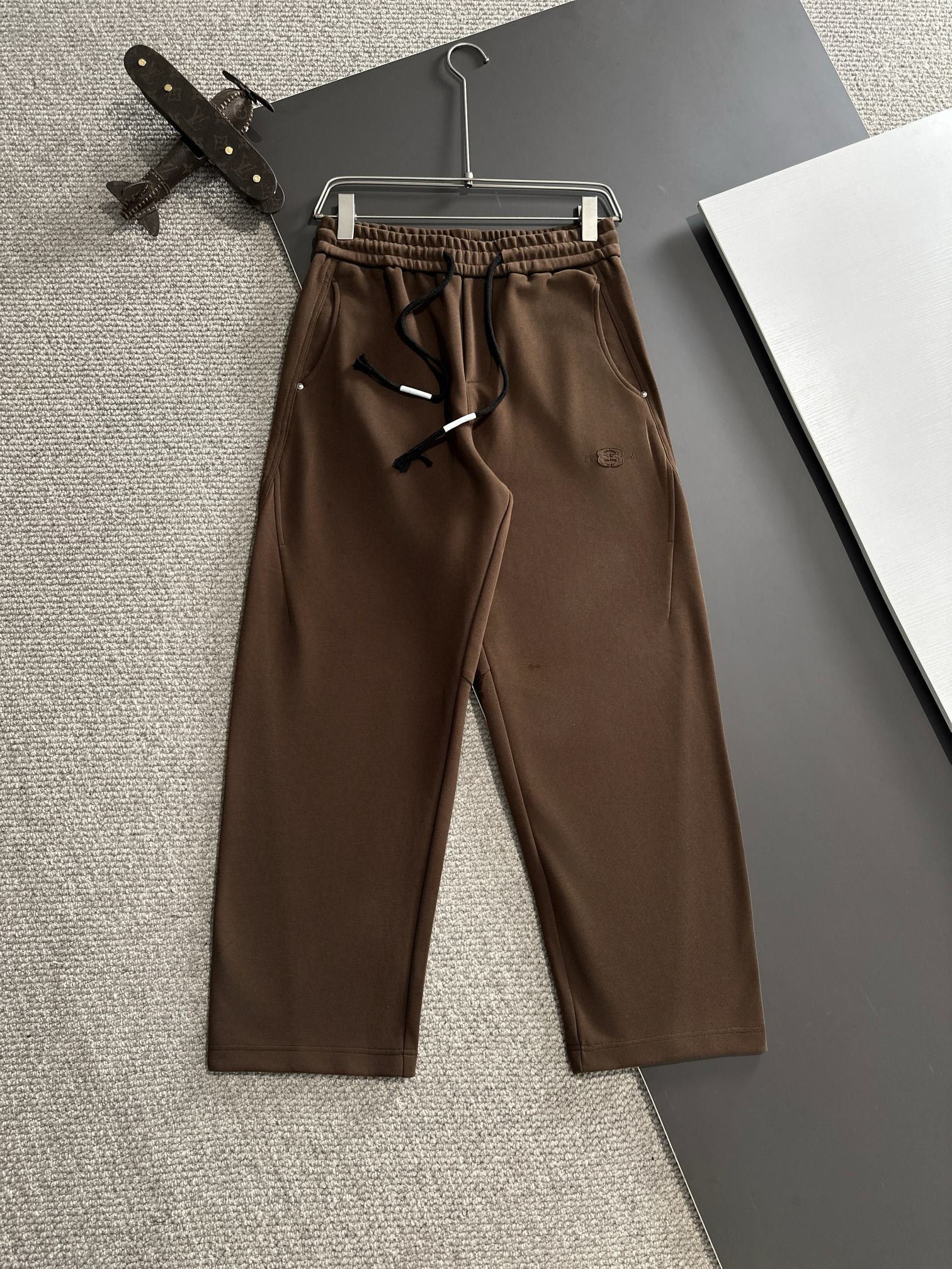 Balenciaga Impecable
 Ropa Pantalones Colección otoño – invierno Casual