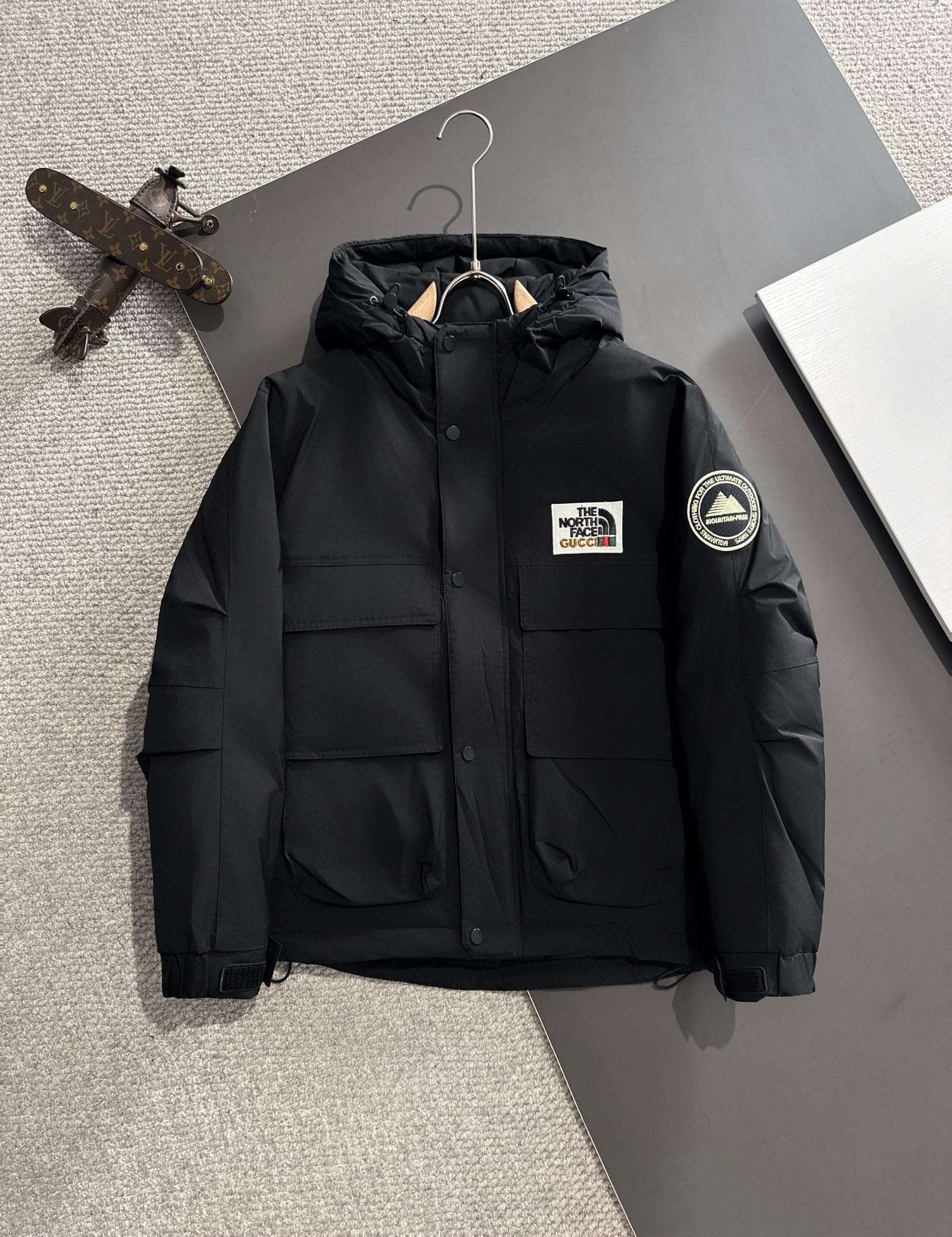 Envío al día siguiente Gucci VS North Face 🔥🔥 alta personalización, nueva chaqueta de plumas con capucha de otoño/inv…