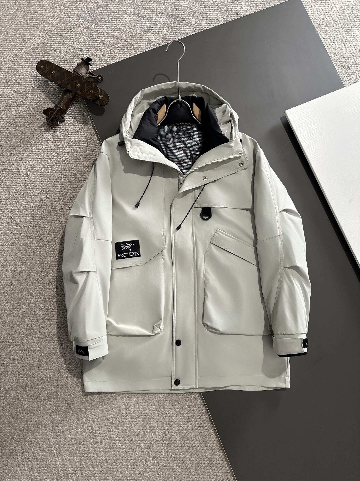 Envío al día siguiente Arc'teryx 🔥🔥 Personalización de alta gama Sitio web oficial de otoño e invierno de 2024, la úl…