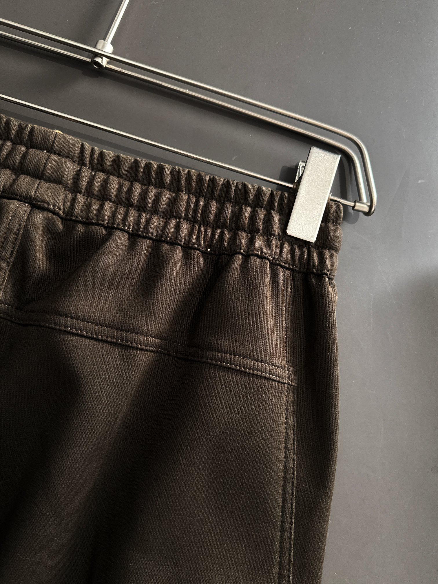 Trendy Leisure Pants 2024: Thick Velvet, Tailored Faceware, High Quality Design - 图片 6