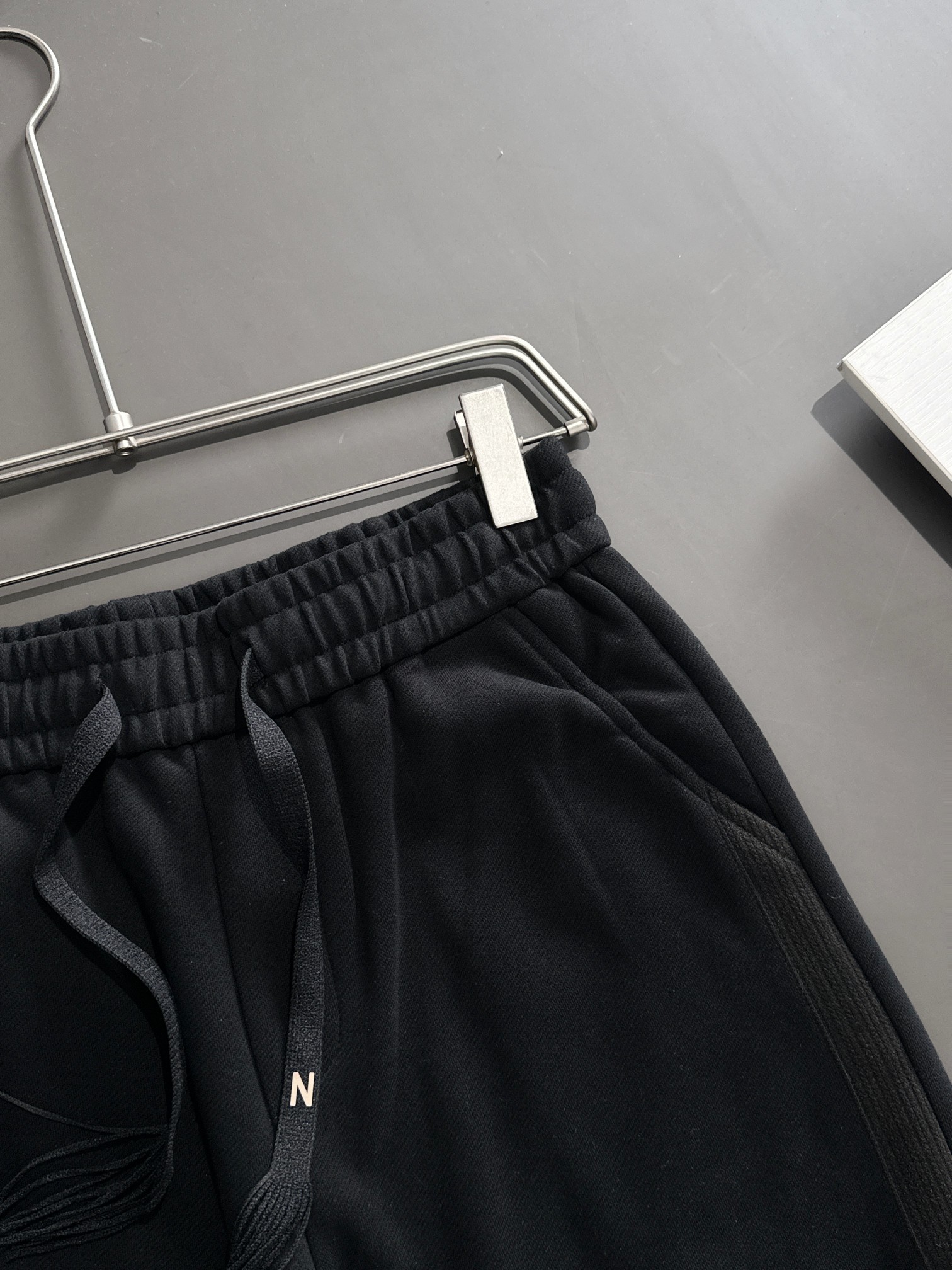 2024 CJCR Twirl-and-Tweak Pants: Thicker Velvet, Tailor-Made Fabric, High Comfort & Quality - 图片 2