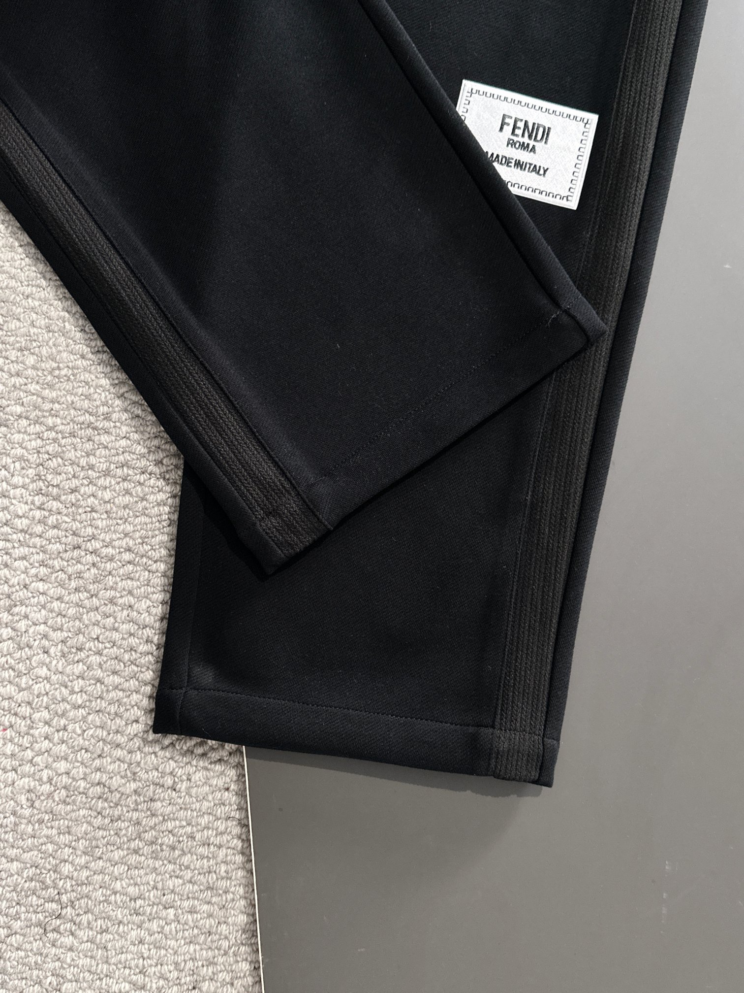 2024 CJCR Twirl-and-Tweak Pants: Thicker Velvet, Tailor-Made Fabric, High Comfort & Quality - 图片 4