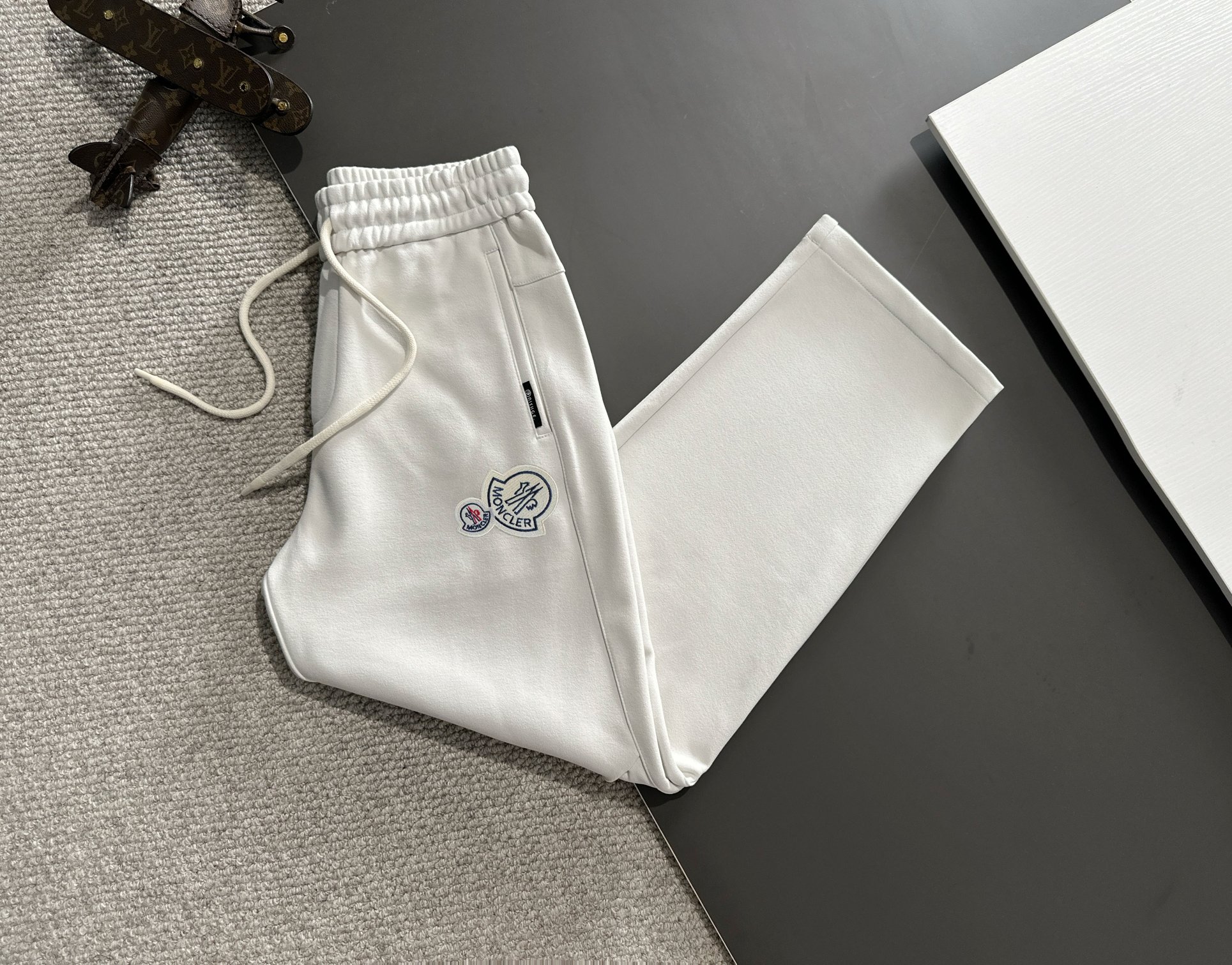 High-Quality Breathable Blindfold for 2024: cjcr’s Tailor-Made Comfort with Impeccable Detail - 图片 7