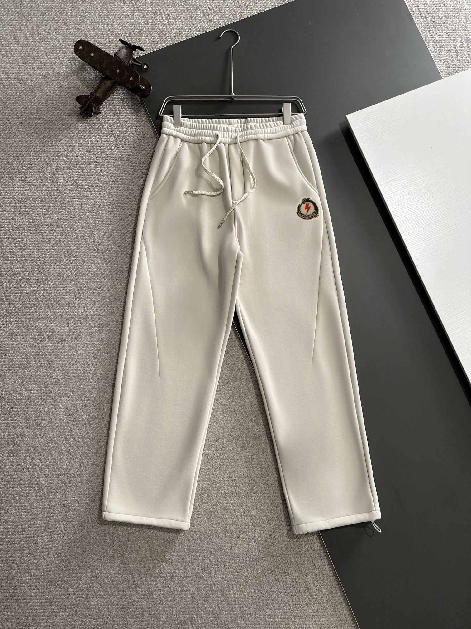 cjcr 2024 Autumn/Winter Collection: Thick, Customized, High Quality. Sweat Hands! Sizes M-4XL.