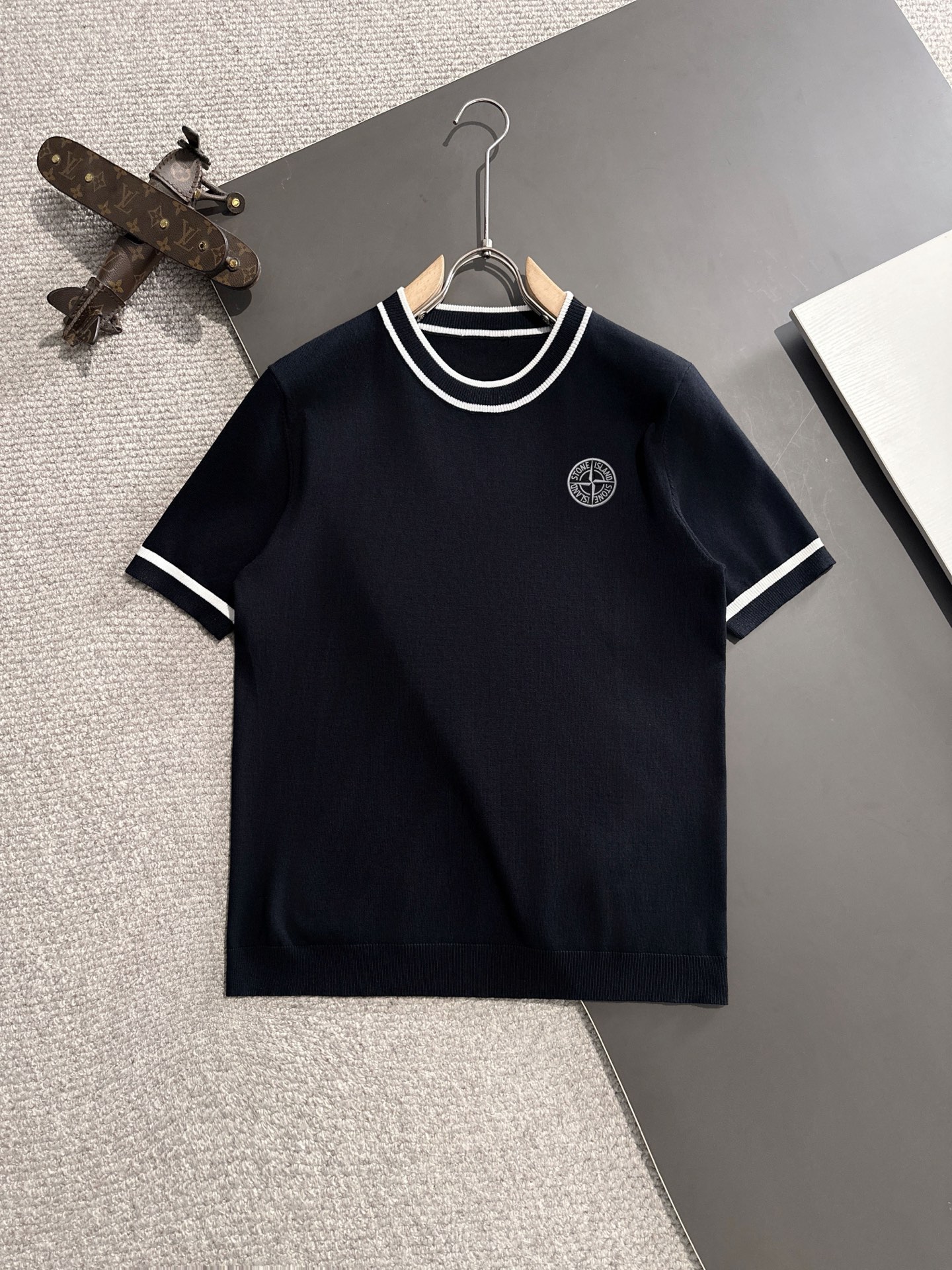 Envío al día siguiente, alta calidad, Stone Island, nueva temporada 2025 primavera/verano, camiseta de cuello redondo p…