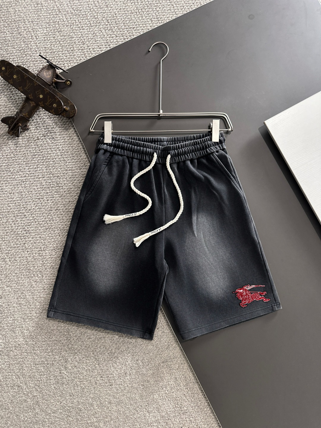 Envío al día siguiente, productos de alta gama, nuevos pantalones cortos casuales con banda elástica de primavera y ver…