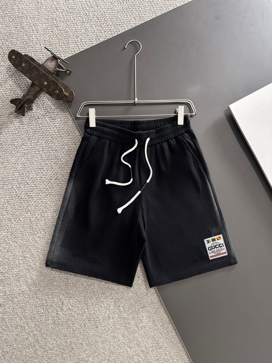 Envío al día siguiente, producto de alta gama GUCCI 2025 primavera/verano pantalones cortos casuales de cintura elástic…