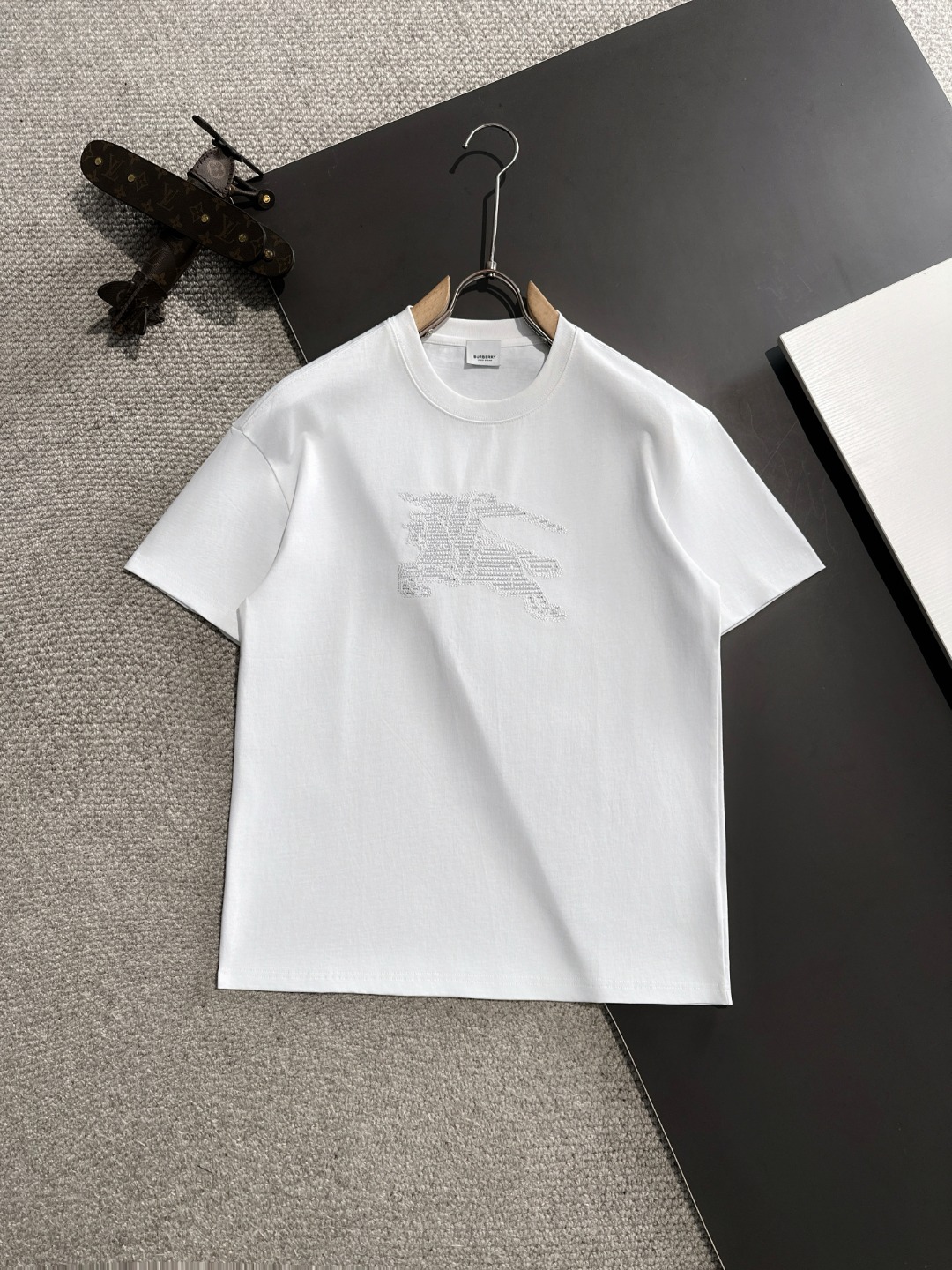 Entrega al día siguiente Burberry 2025 nuevo estilo de primavera y verano (calidad superior, moneda diferenciada) lanza…