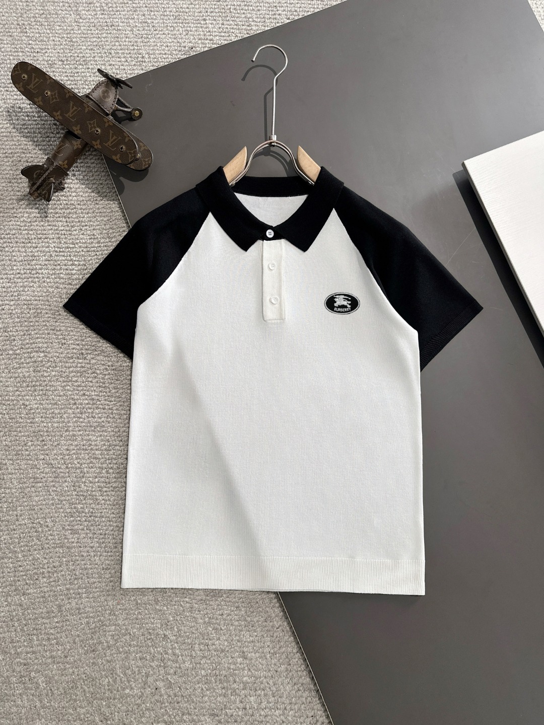 Envío al día siguiente Camiseta de manga corta con solapa para hombre nueva Burberry 2025 de alta calidad para primaver…