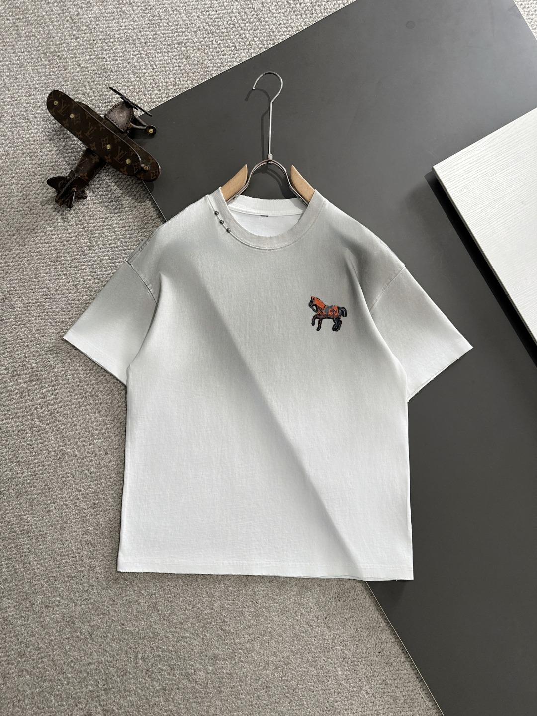 Envío al día siguiente. Hermès 2025 nueva colección de verano (calidad superior, diferente de la mercancía común). Lanz…