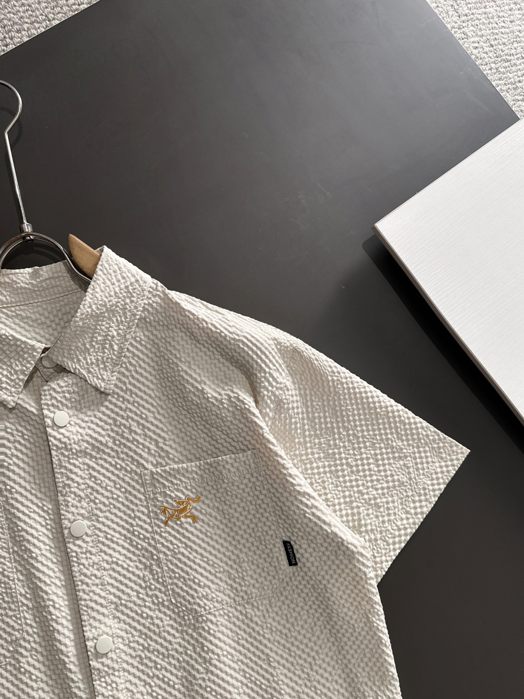 2025 New Summer Leisure Suit: P744 High-Quality, Customized Liquid Ammonium Cotton Fabric. - 图片 3