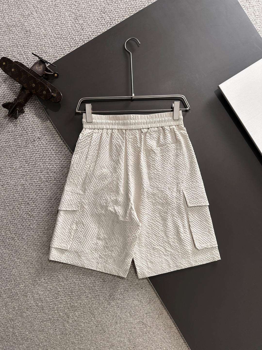 2025 New Summer Leisure Suit: P744 High-Quality, Customized Liquid Ammonium Cotton Fabric. - 图片 9
