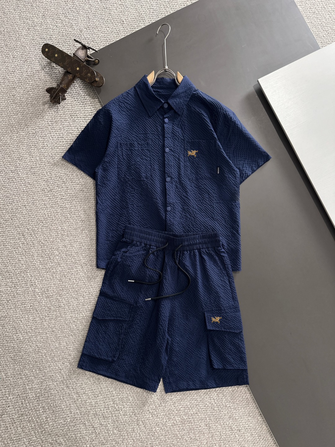 Sophisticated High-Quality Summer Leisure Suit: Customized Liquid Ammonium Cotton Fabric, M-5XL. - 图片 1