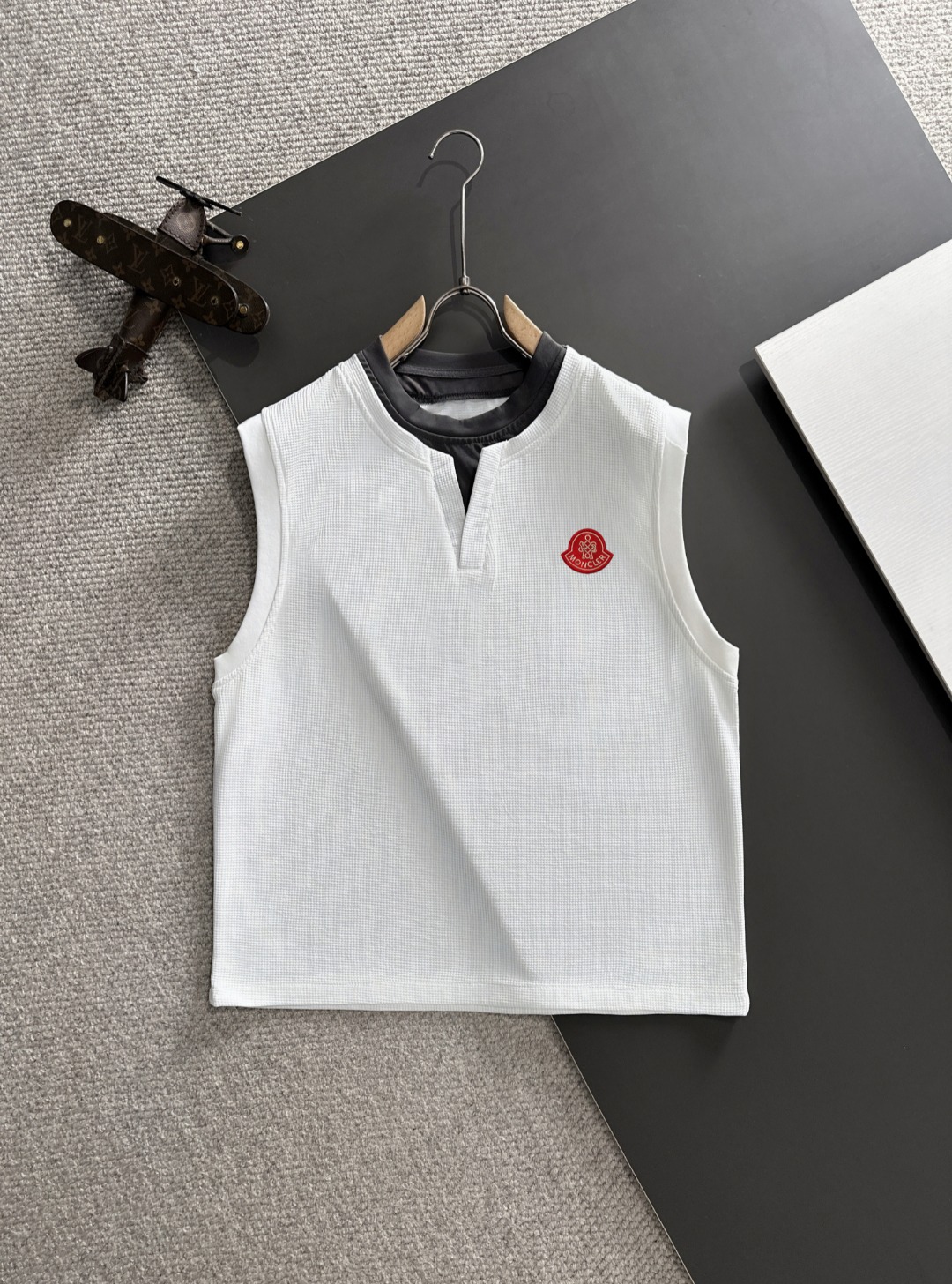 2025 Summer Leisure Suit: High Quality, Customized, Sophisticated Details - 图片 2