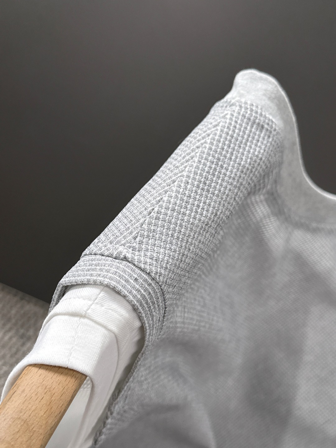 2025 Summer Leisure Suit: High Quality, Sophisticated, Customized Liquid Ammonium Cotton Fabric - 图片 4