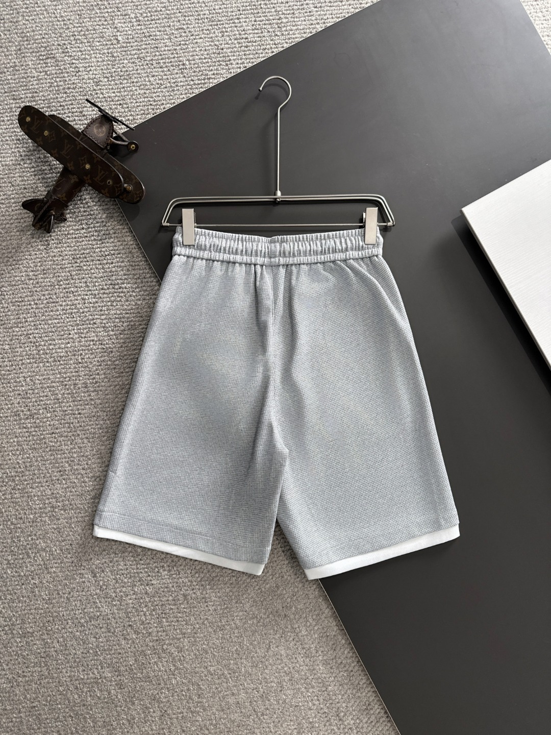 2025 Summer Leisure Suit: High Quality, Sophisticated, Customized Liquid Ammonium Cotton Fabric - 图片 9