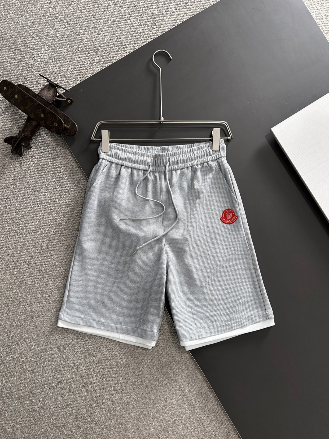 2025 Summer Leisure Suit: High Quality, Sophisticated, Customized Liquid Ammonium Cotton Fabric - 图片 6