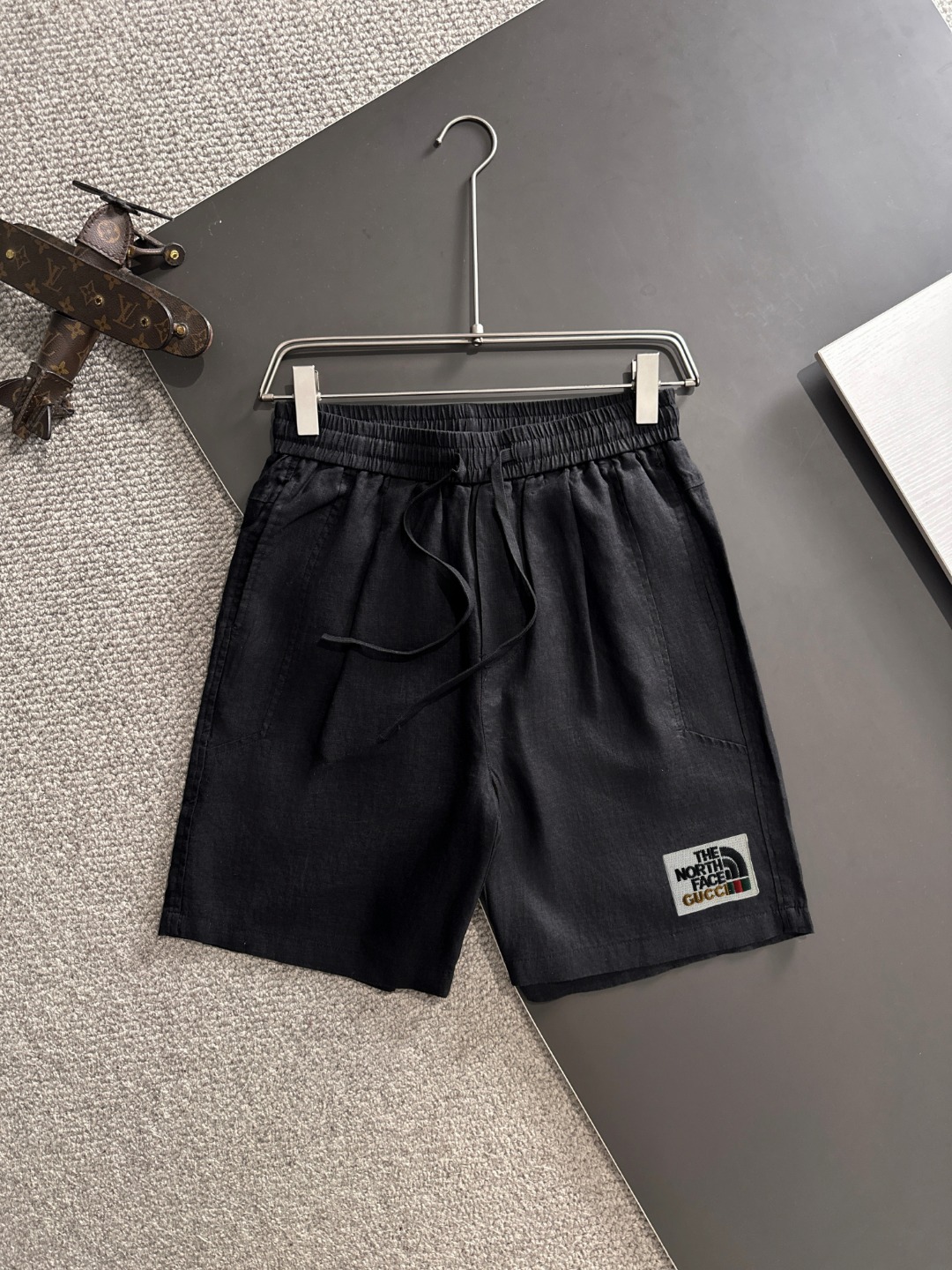 Gucci × The North Face コラボ プレミアム リラックスショートパンツ 通気性抜群 专柜調達生地