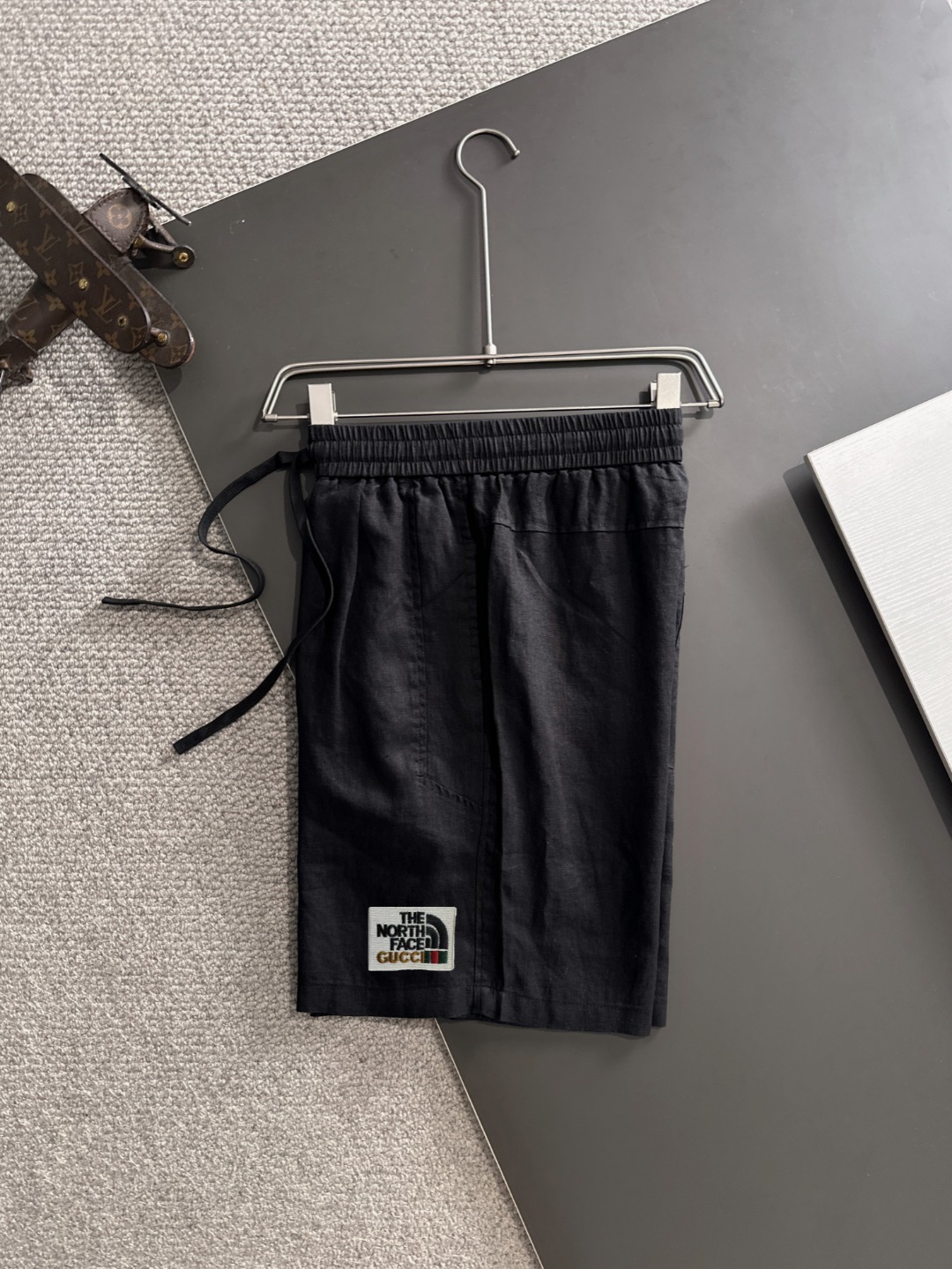 Gucci × The North Face コラボ プレミアム リラックスショートパンツ 通気性抜群 专柜調達生地