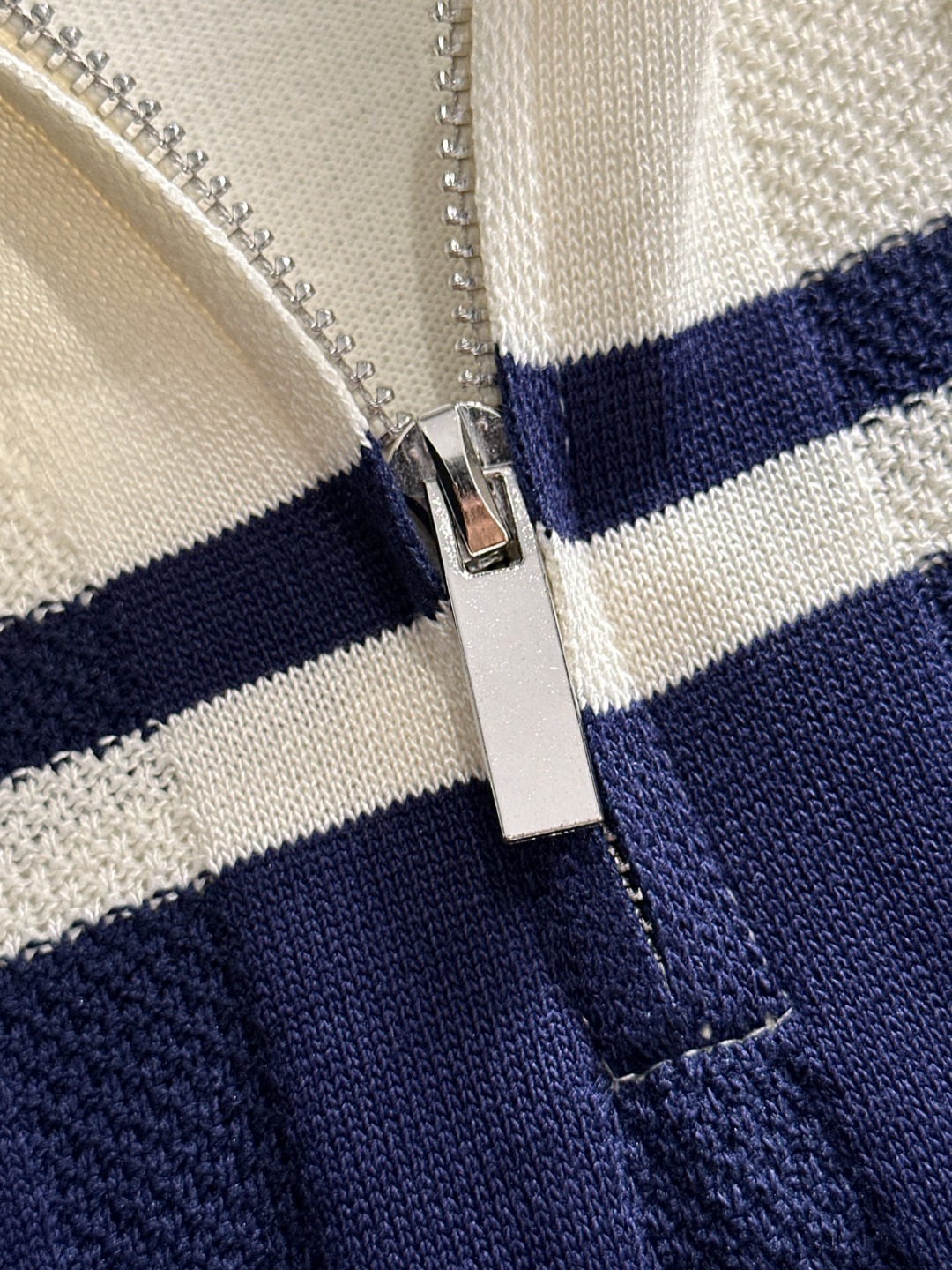 חולצת טי פולו שרוול קצר לגבר Louis Vuitton סריגת כותנה איכותית 5 o 1j1l7dff46v0bnb1addqtshmo7